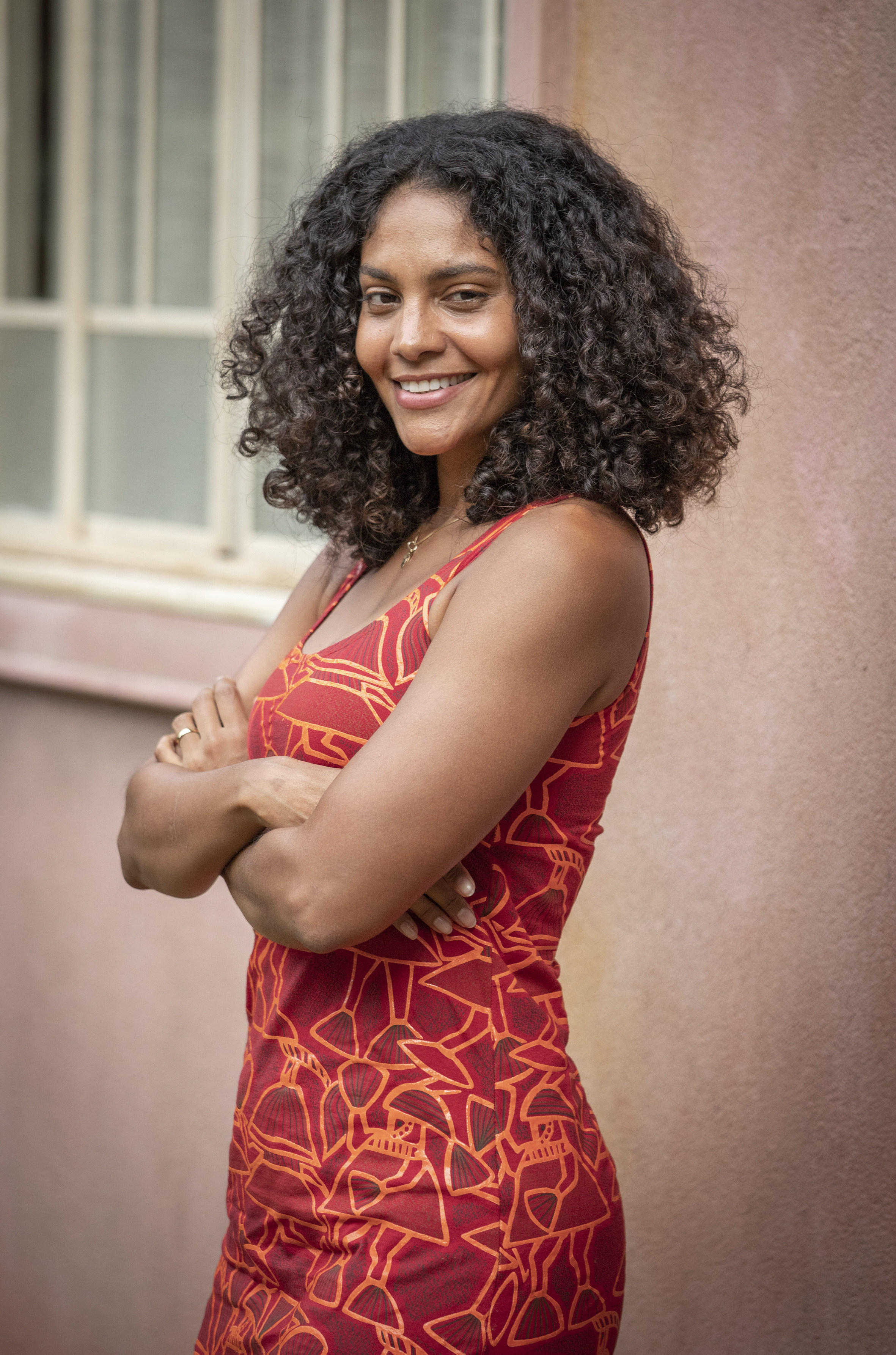 Barbara Reis interpreta Aline Machado em Terra e Paixão. Divulgação/TV Globo