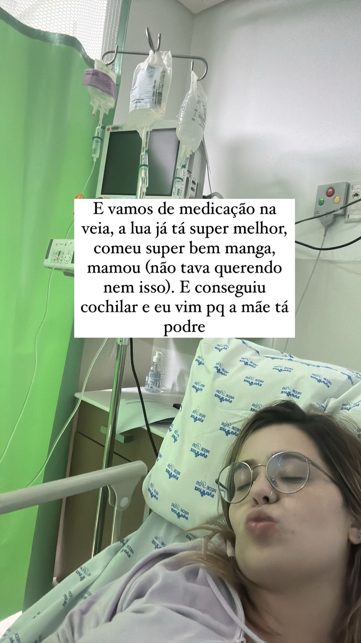 Ex-BBB Viih Tube é hospitalizada às pressas e preocupa: "Medicação na veia"