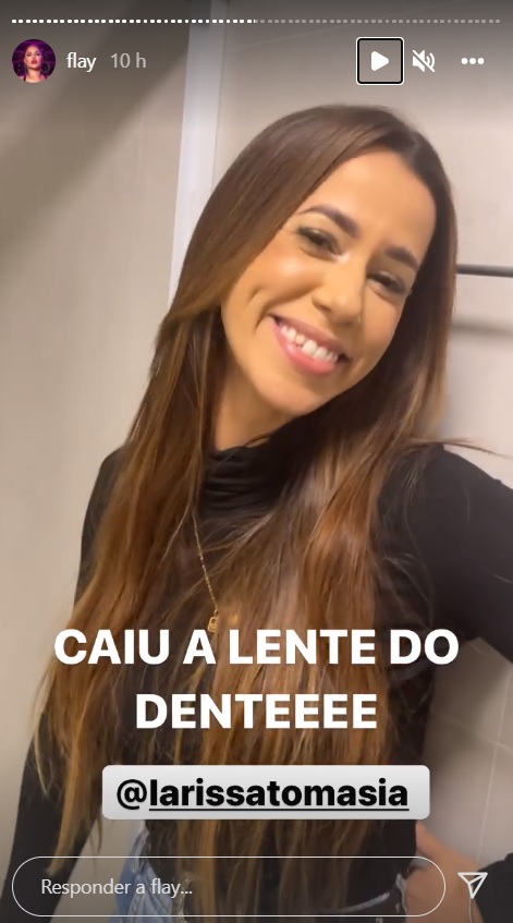 Ex-BBB Larissa Tomásia perde dente durante churrasco e surge 'banguela': "Caiu"