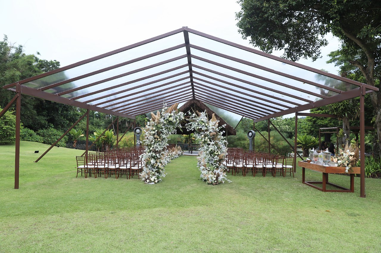 Luxo e bom gosto: Jojo Todynho apresenta decoração de seu casamento 