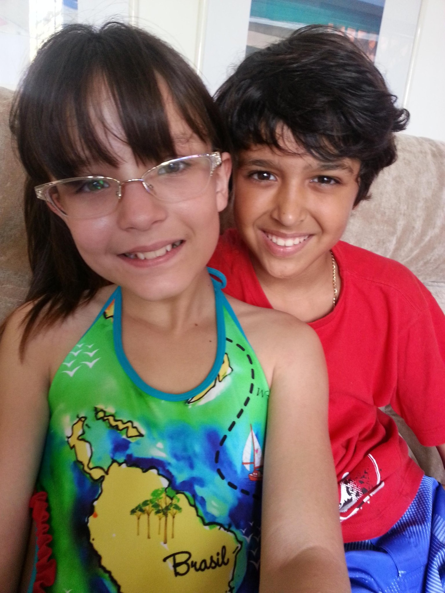 Larissa Manoela e Pedro Loques