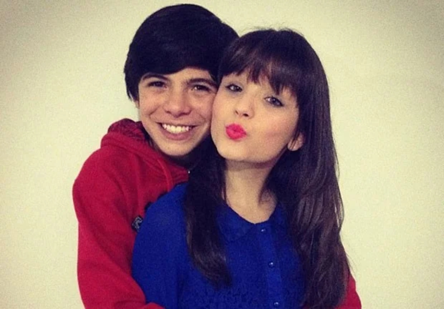 Larissa Manoela e Thomaz Costa