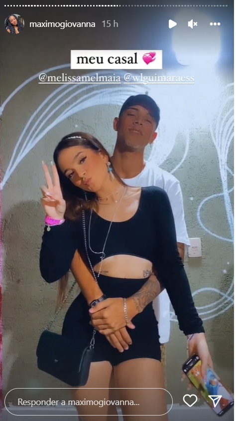 Mel Maia surge em clima de romance com youtuber e amiga entrega: "Meu casal"