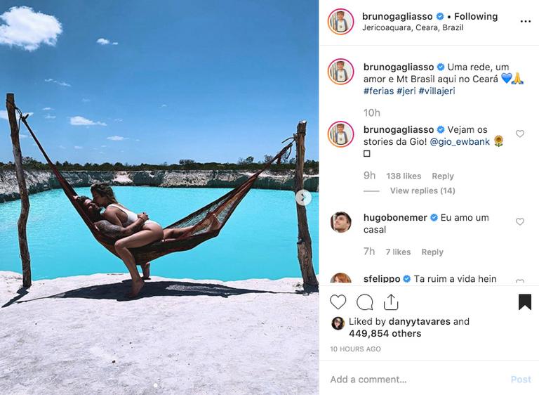 Giovanna Ewbank surge agarradinha em Bruno Gagliasso em nova foto