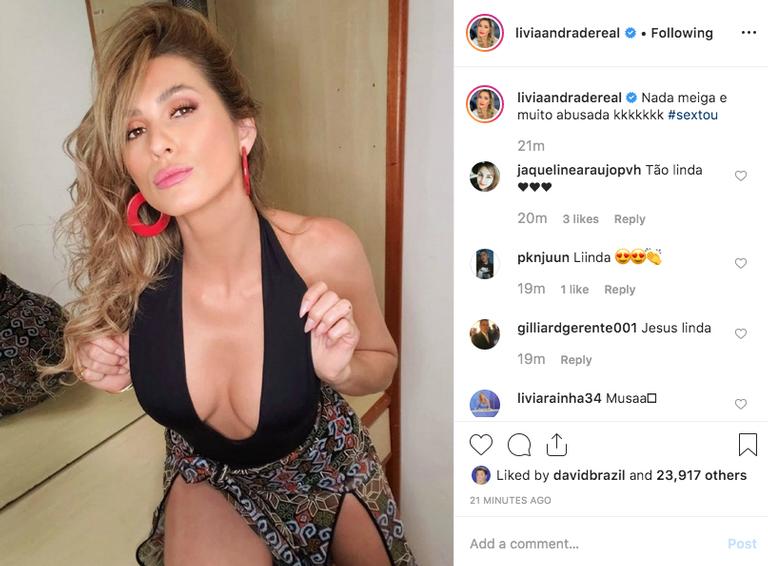 Lívia Andrade abusa do decote em novo look