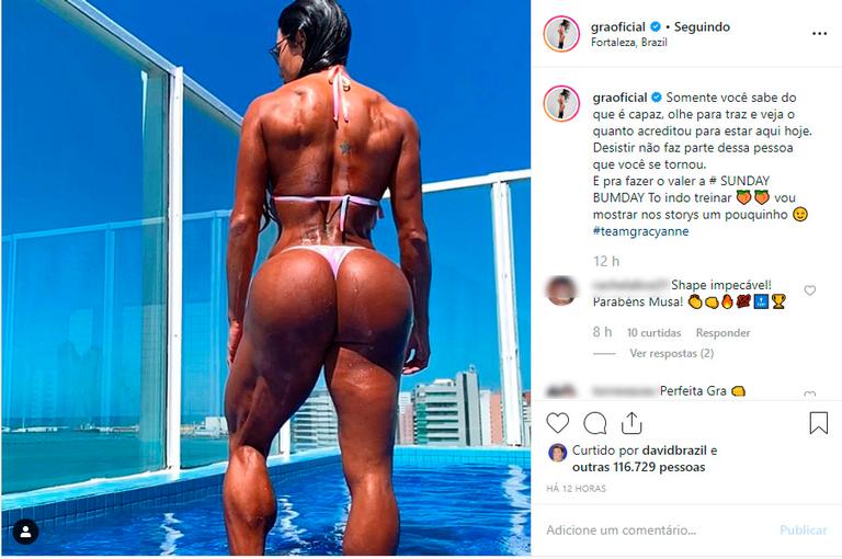 Gracyanne Barbosa exibe bumbum gigantesco