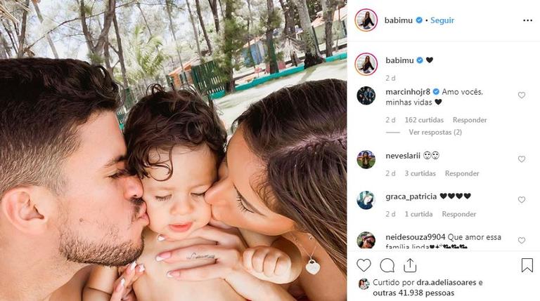 Babi Muniz divide raro clique em família e beleza impressiona 