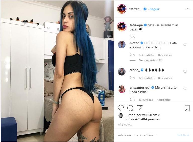 Tati Zaqui mostra bumbum sem retoques