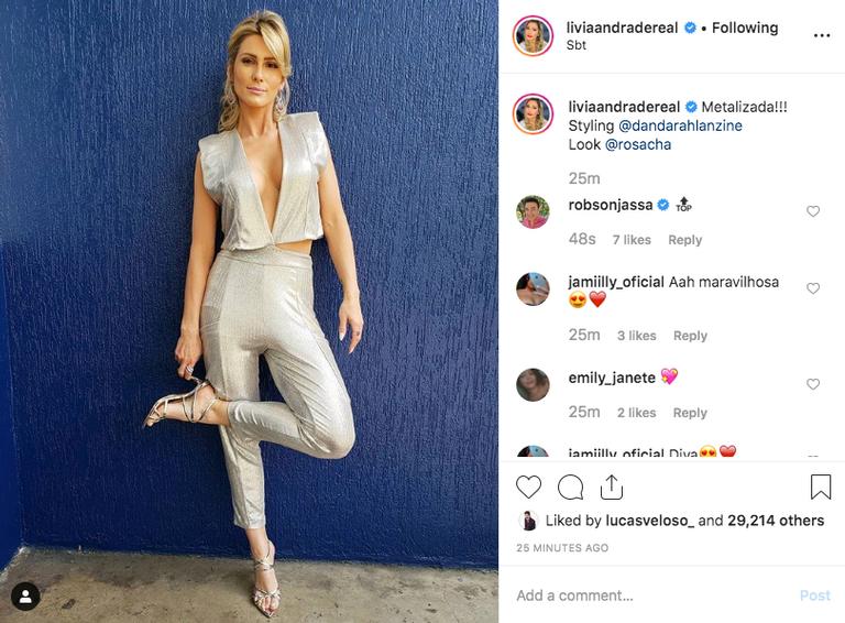 Lívia Andrade surge com decote profundo em look sem sutiã