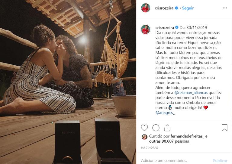 Atacante da Seleção Feminina, Cristiane Rozeira pede advogada em casamento