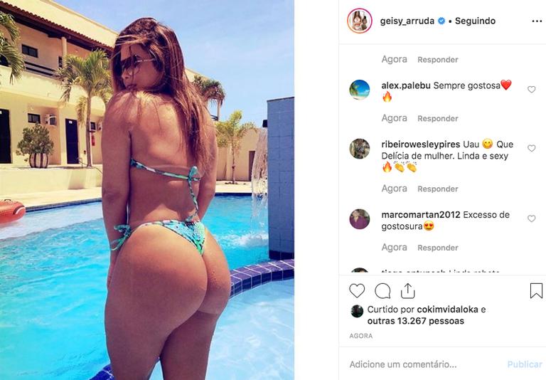 Geisy Arruda empina o bumbum ao usar maiô fio-dental