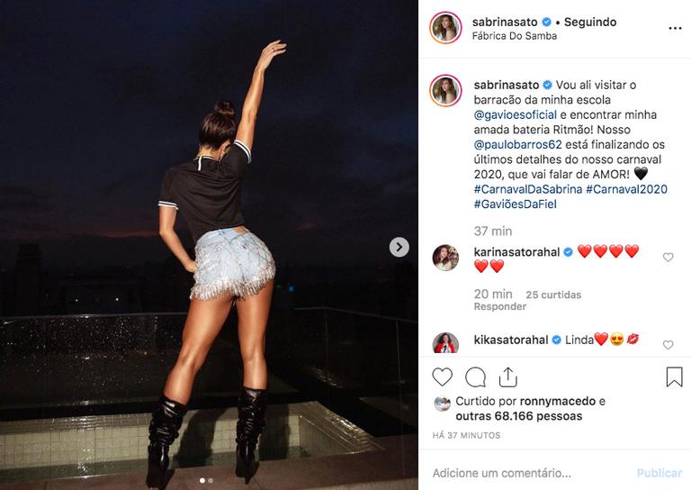 Sabrina Sato exibe as pernas perfeitas ao usar microshorts no samba