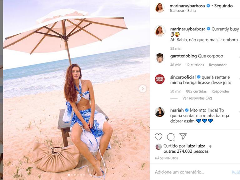 Marina Ruy Barbosa surge chiquérrima e cinturinha fina rouba a cena na praia