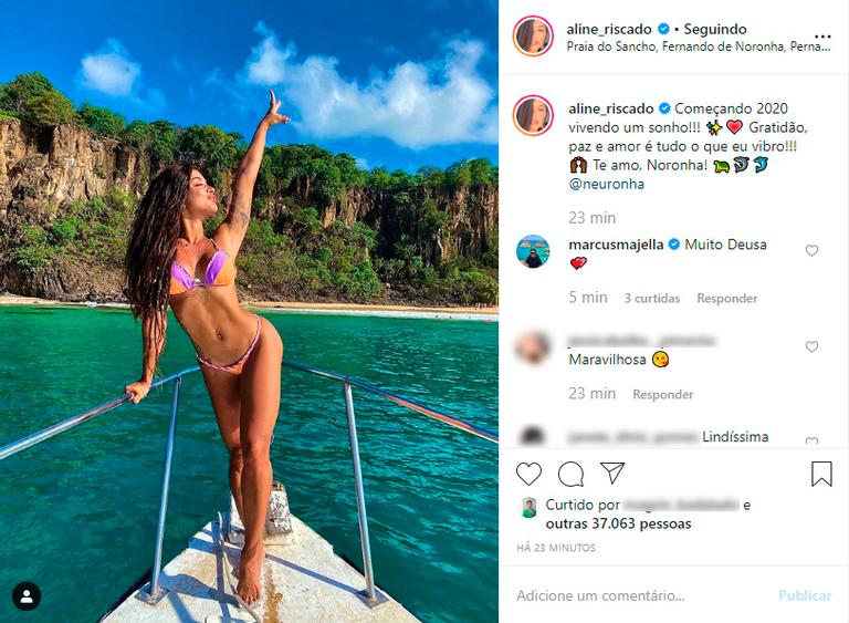 Aline Riscado de biquíni em Fernando de Noronha