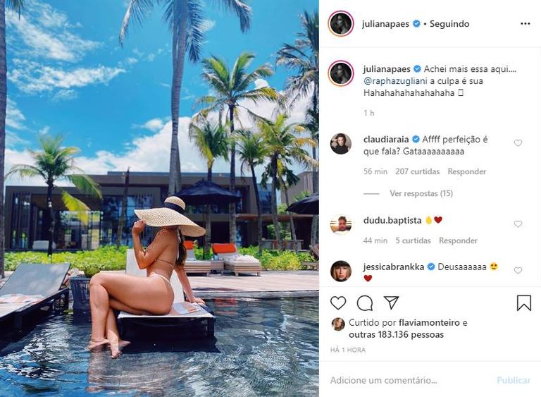 Juliana Paes esbanja boa forma e deixa Claudia Raia chocada