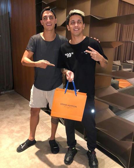 Felipe Prior e o personal stylist Thiago Rezino