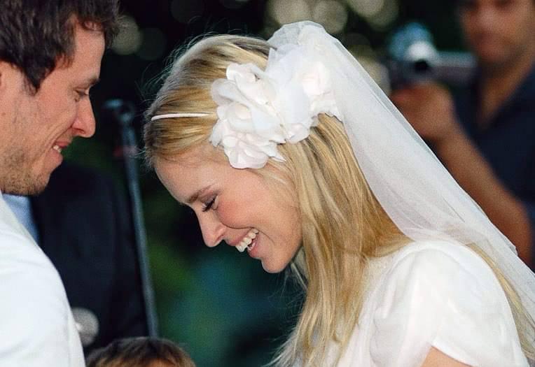 Carolina Dieckmann se emociona ao recordar de seu casamento com Tiago Worcman