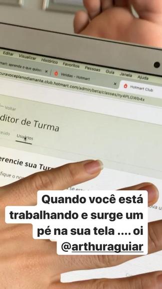 Após separação, Mayra Cardi registra momento descontraído com Arthur Aguiar