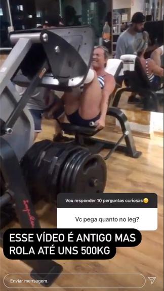 Juju Salimeni pega pesado em treino e revela que levanta 500 kg