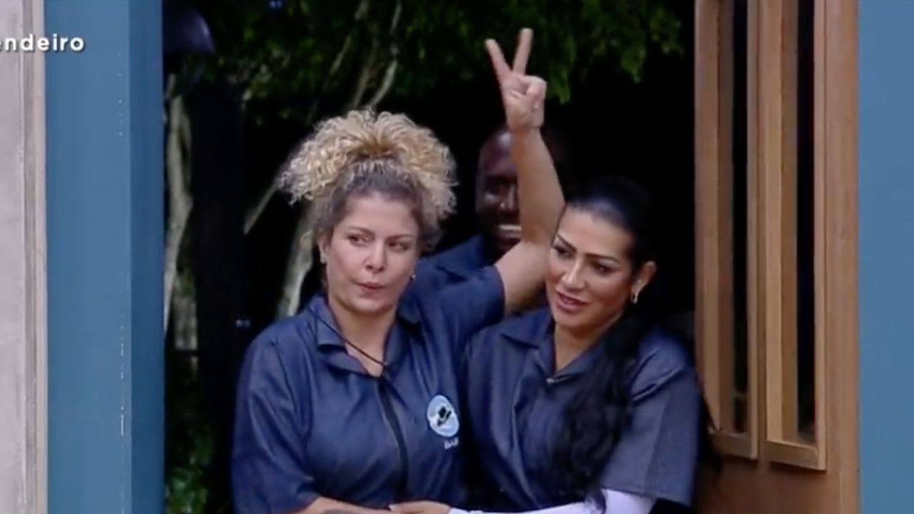 A Fazenda 14: Bárbara Borges vence a última prova do fazendeiro e se livra da roça