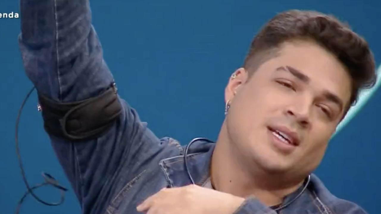A Fazenda 14: Depois de ser chamado de ‘Xeratoba’, Lucas Santos abandona lavação de roupa suja