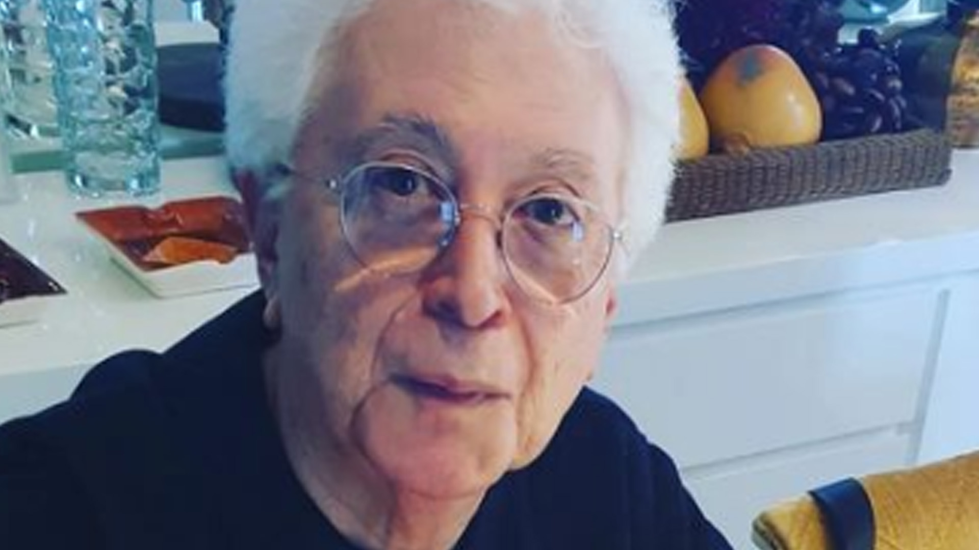 Aguinaldo Silva vibra com reprise de sua novela e alfineta: ‘Sem filtros nem mimimi’