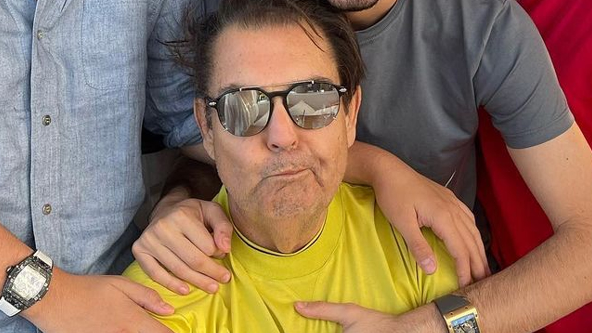 Faustão reúne os três filhos em clique raro e seguidores aplaudem: “Base”