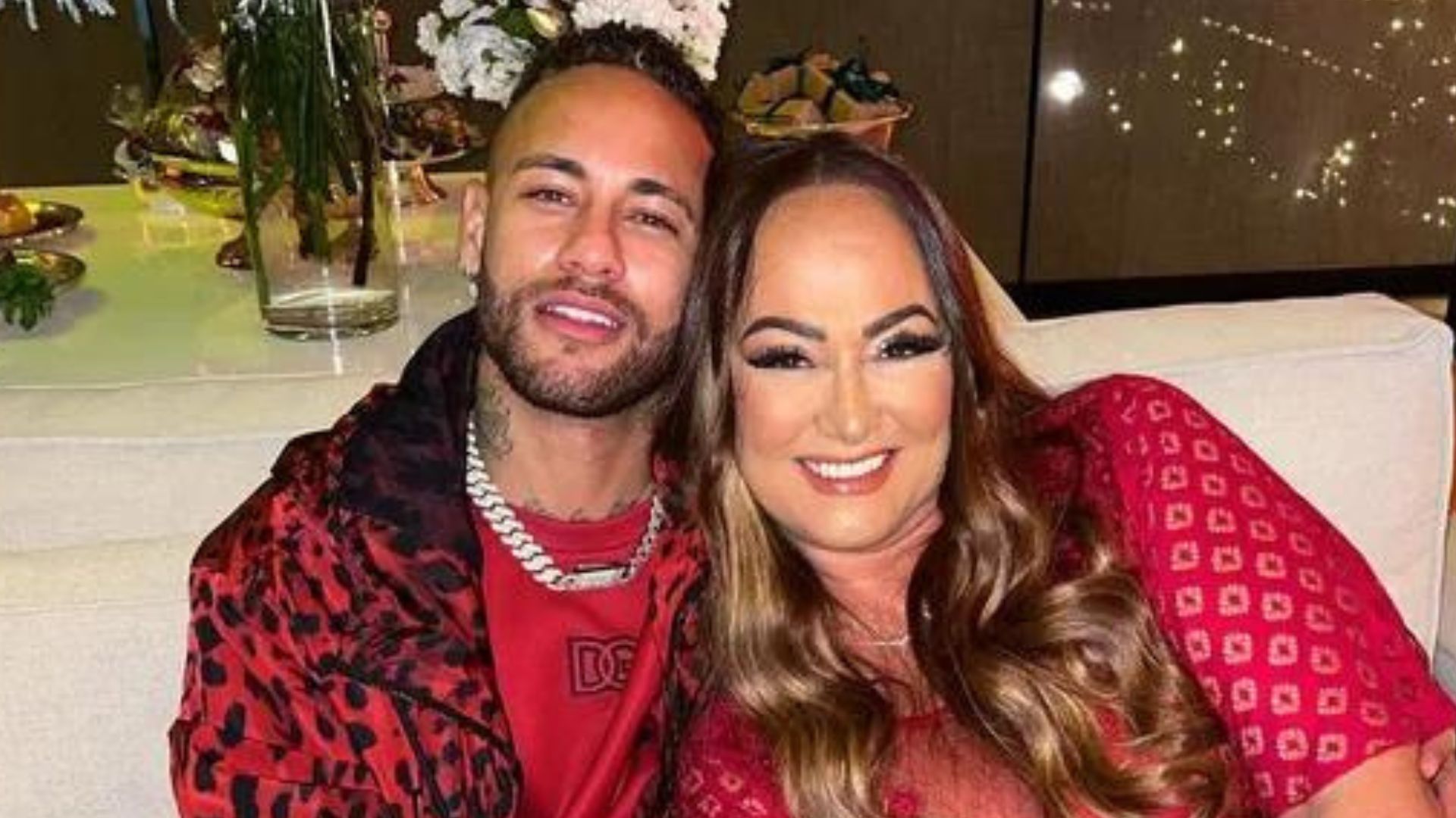 Mãe de Neymar emociona web com declaração para o filho e faz pedido: “Nunca”