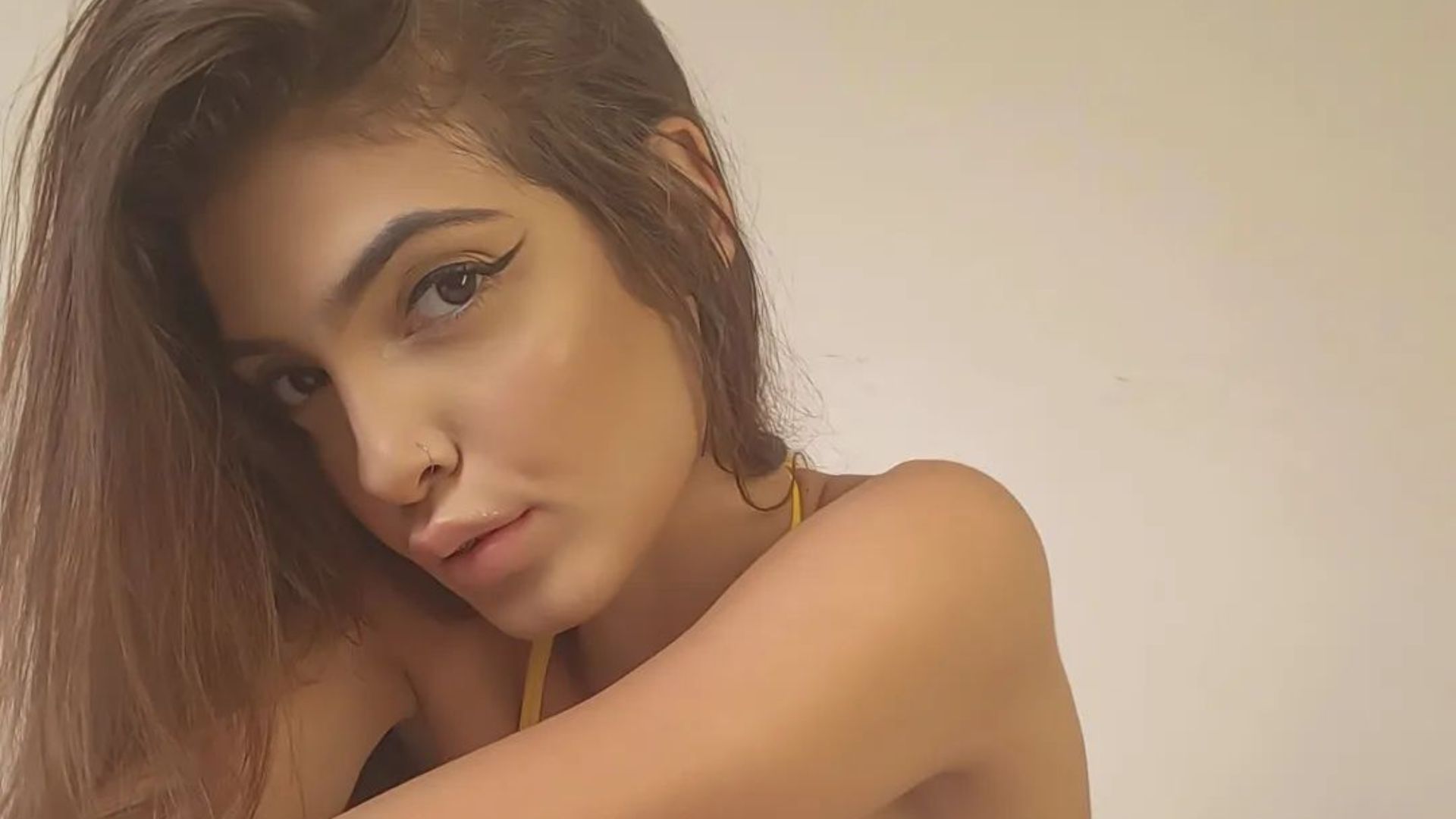 E se a moda pega? Modelo envia nudes para jogadores da Seleção que fizeram gols: “Segredinho”