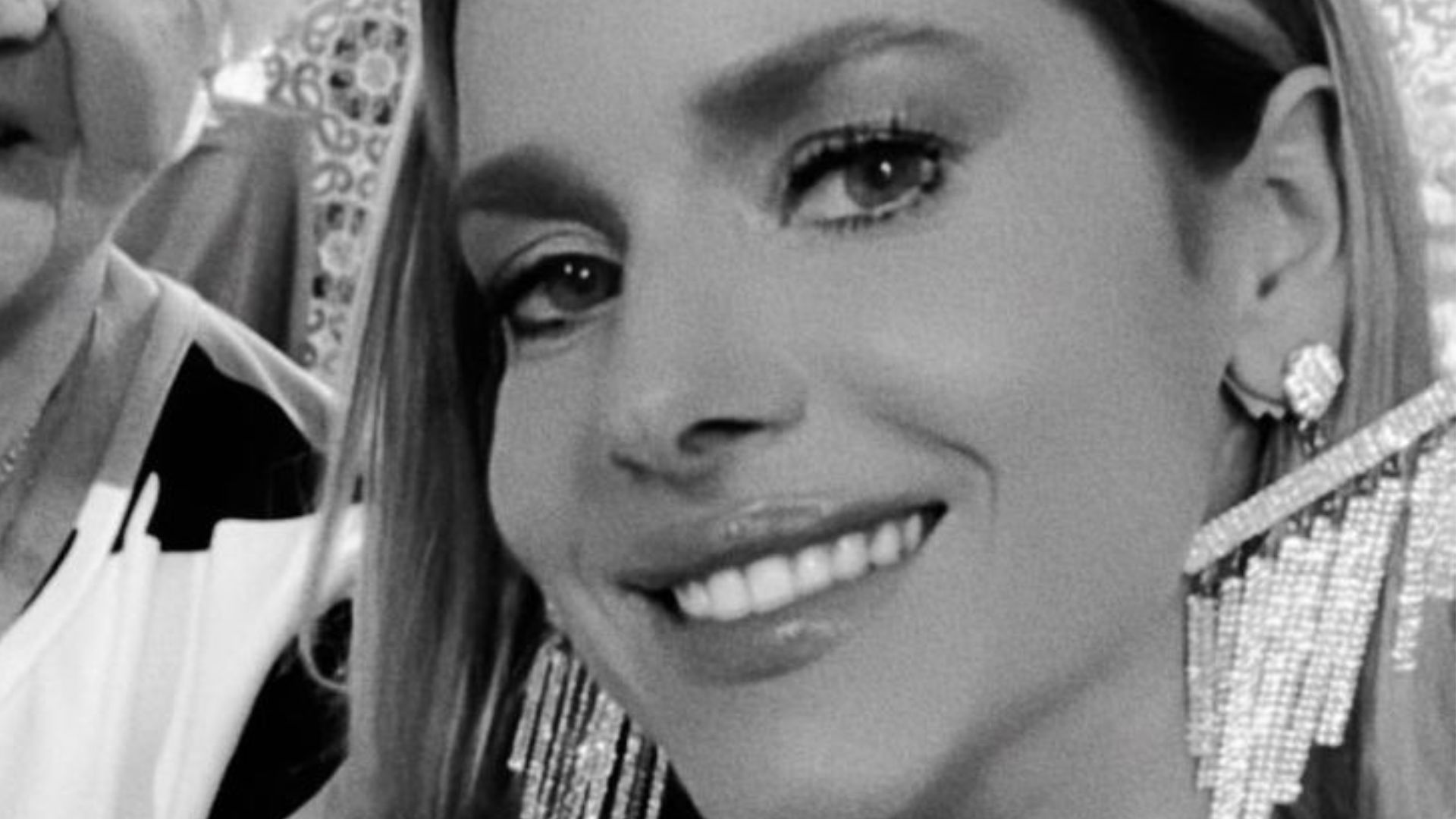 Monique Alfradique lamenta morte da avó em declaração emocionante: “Pulmões afetados”