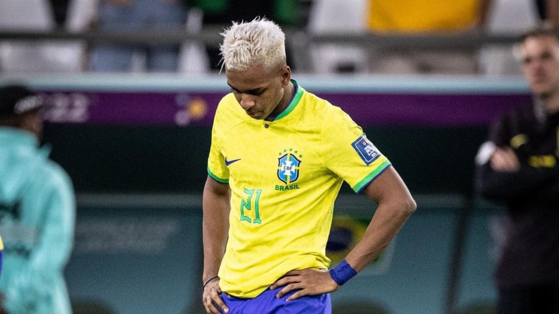 Rodrygo Goes se desculpa após perder primeiro pênalti contra Croácia: “Do céu ao inferno”