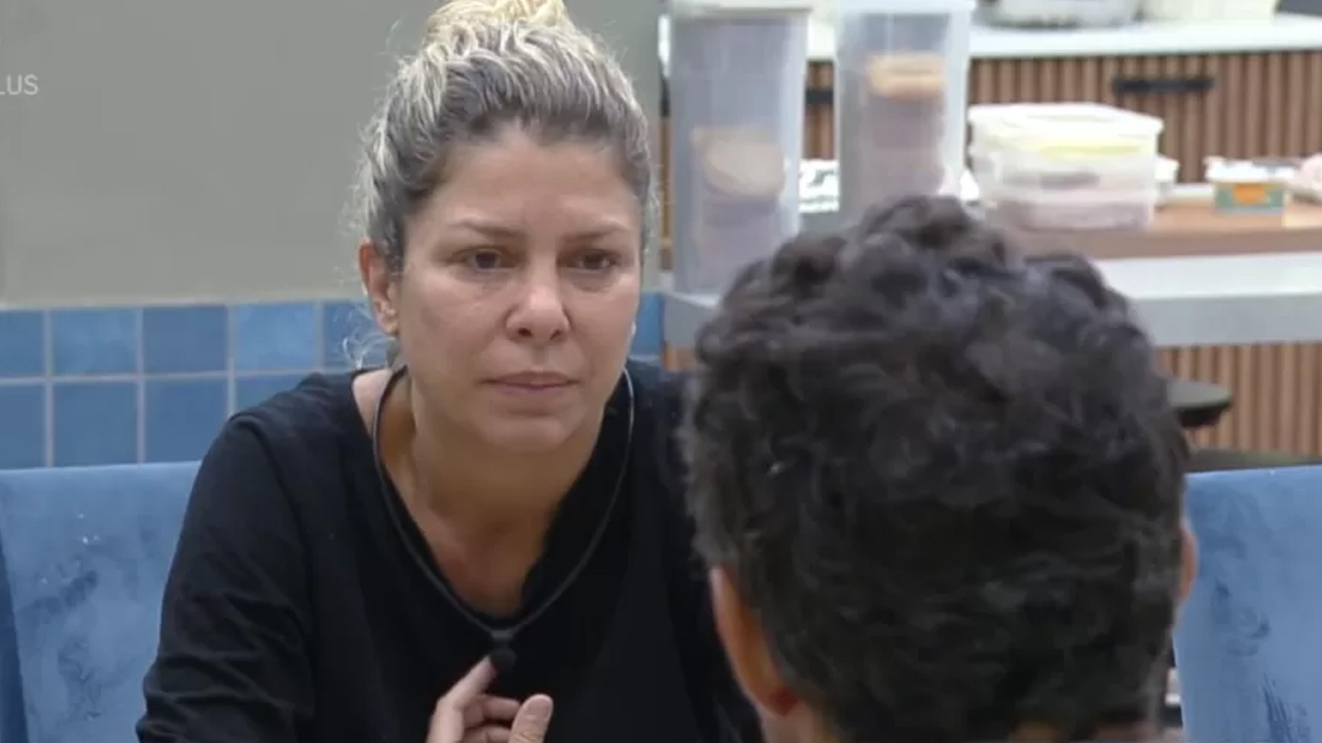A Fazenda: Bárbara desiste do prêmio e revela torcida por peão: “Quero que ganhe”