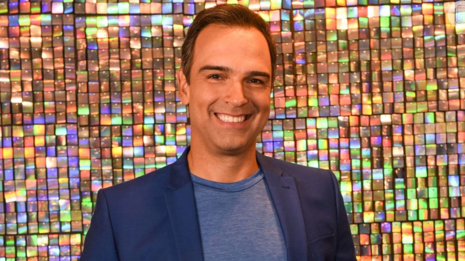 Em batida policial, Tadeu Schmidt revela pedido inusitado de eliminação do BBB: “Tem que sair”