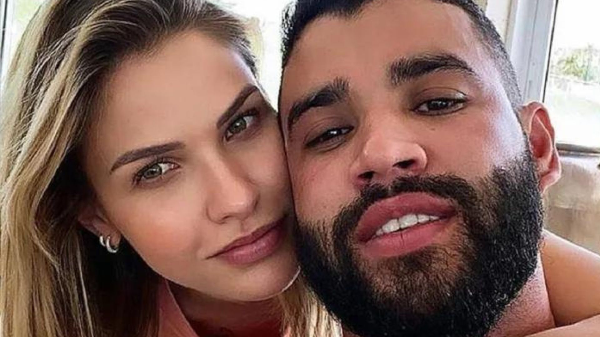 Esposa de Gusttavo Lima expõe ultrassom após pedido dos fãs e desabafa: “Exato momento”