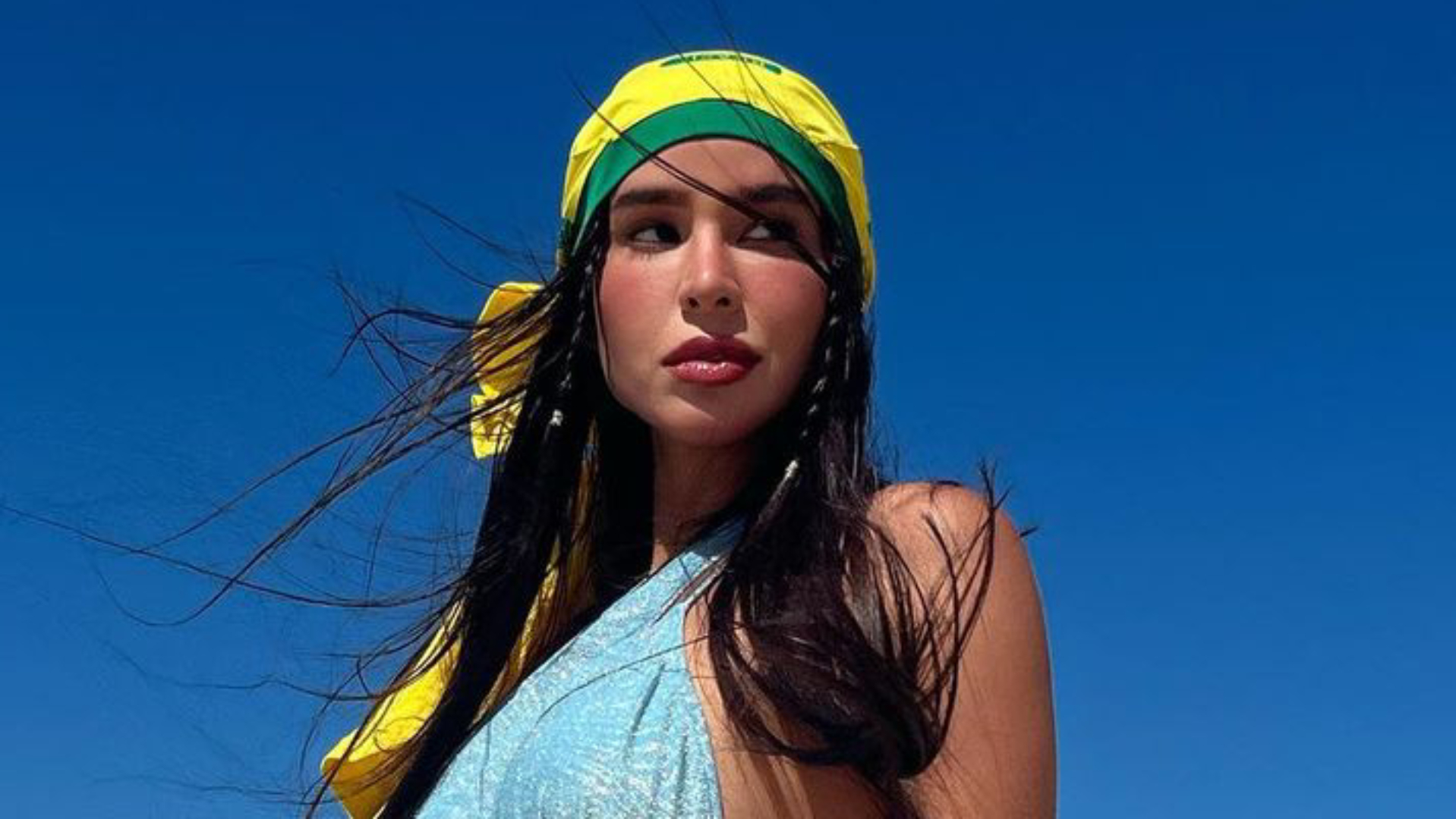 Fora de ‘A Fazenda’, Kerline exibe corpão turbinado ao posar de biquíni: “Gata”
