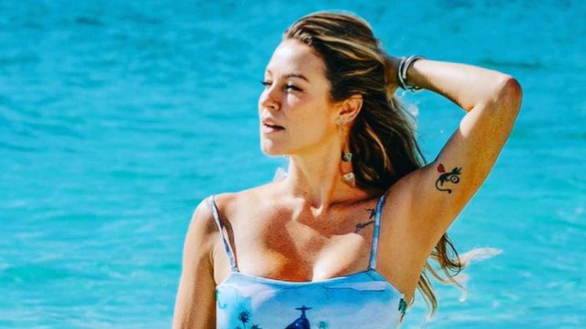 Aos 46 anos, Luana Piovani faz inveja com corpo sarado em foto de biquíni: “Gatona”