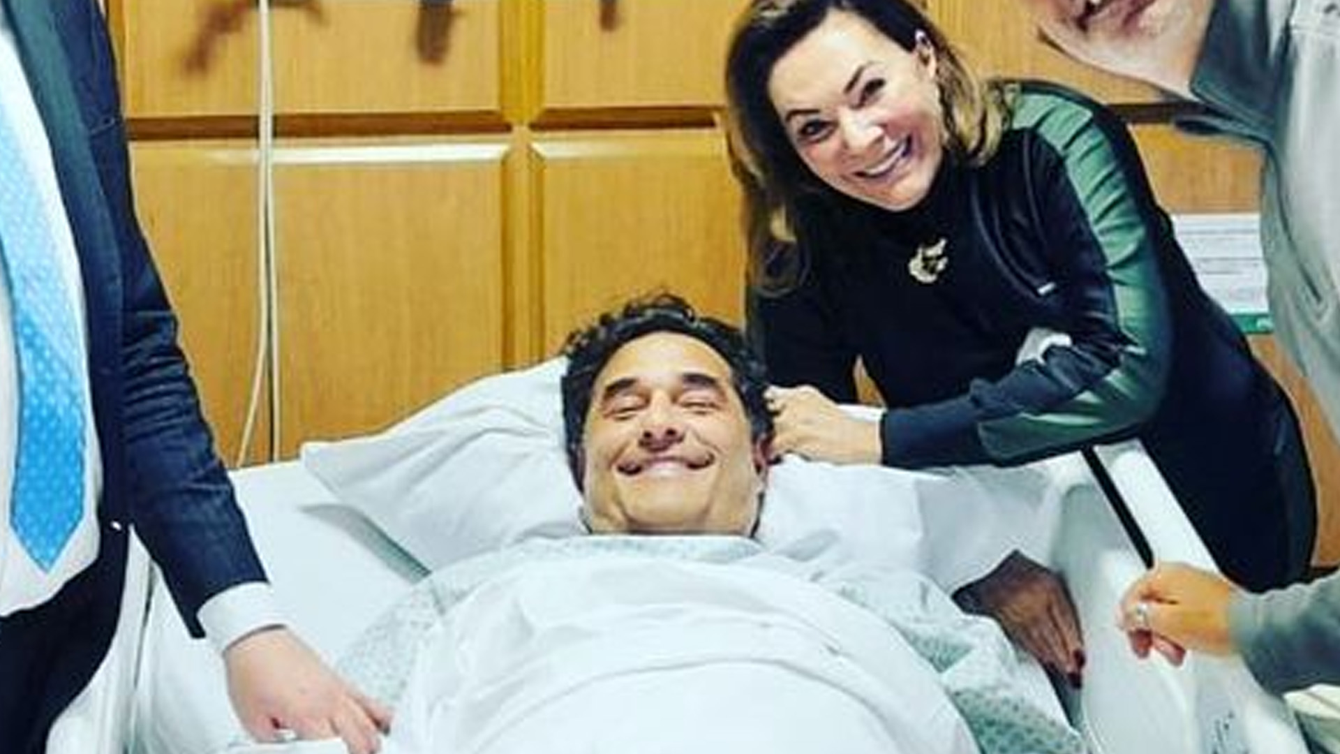 Luciano Szafir aparece em primeira foto após cirurgia delicada: “Sucesso”