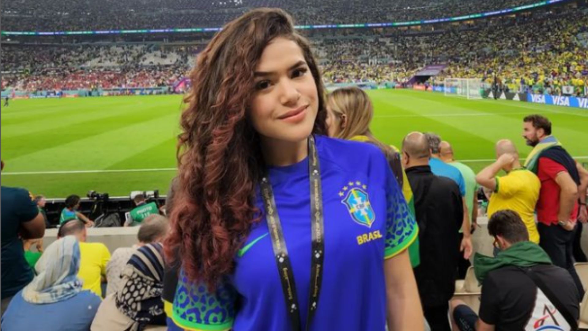 Como assim? Maisa revela que se apaixonou durante a Copa no Catar: “Muito lindo”