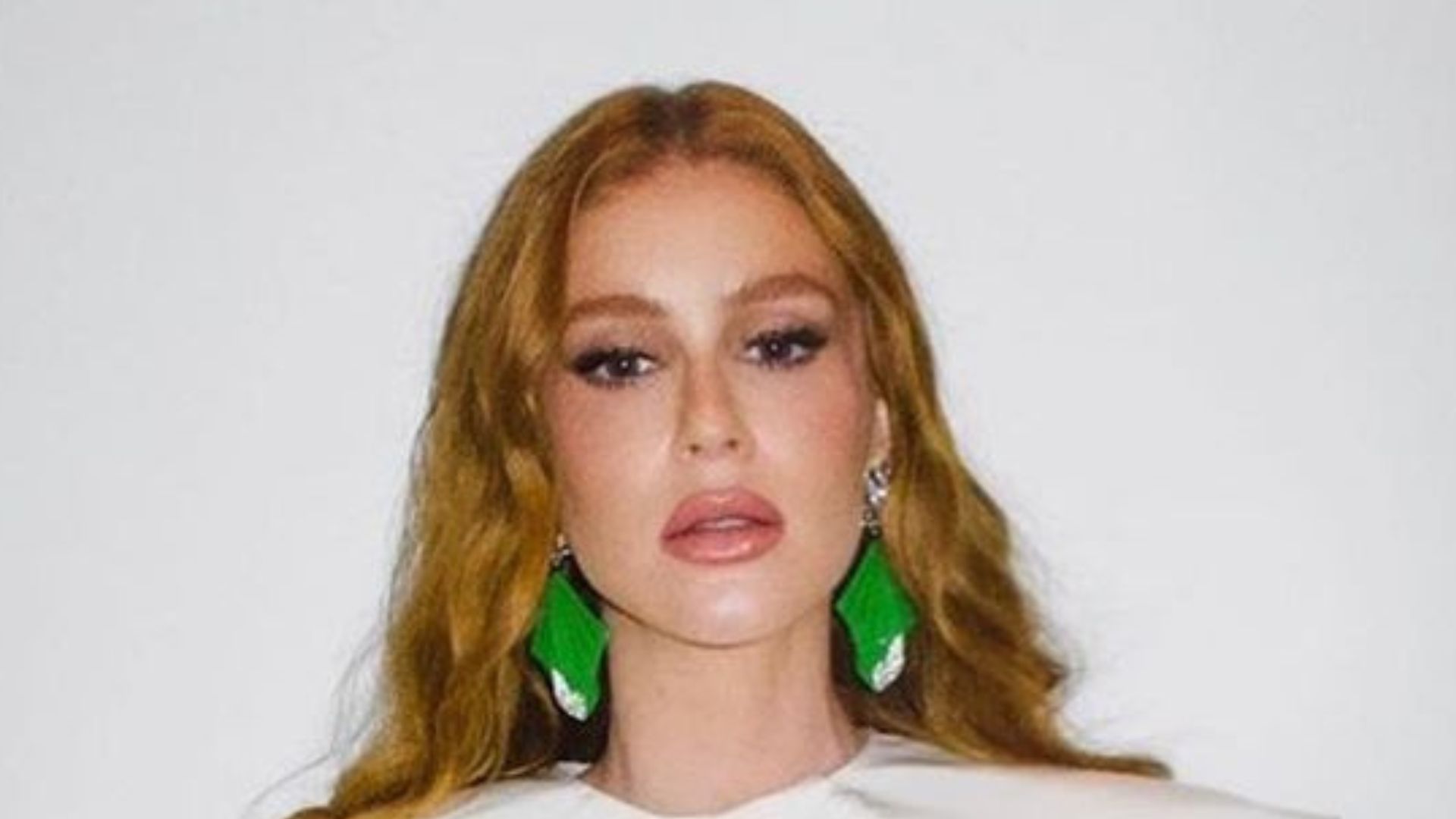 Marina Ruy Barbosa rouba a cena com look transparente de R$ 24 mil em evento: “Perfeita”