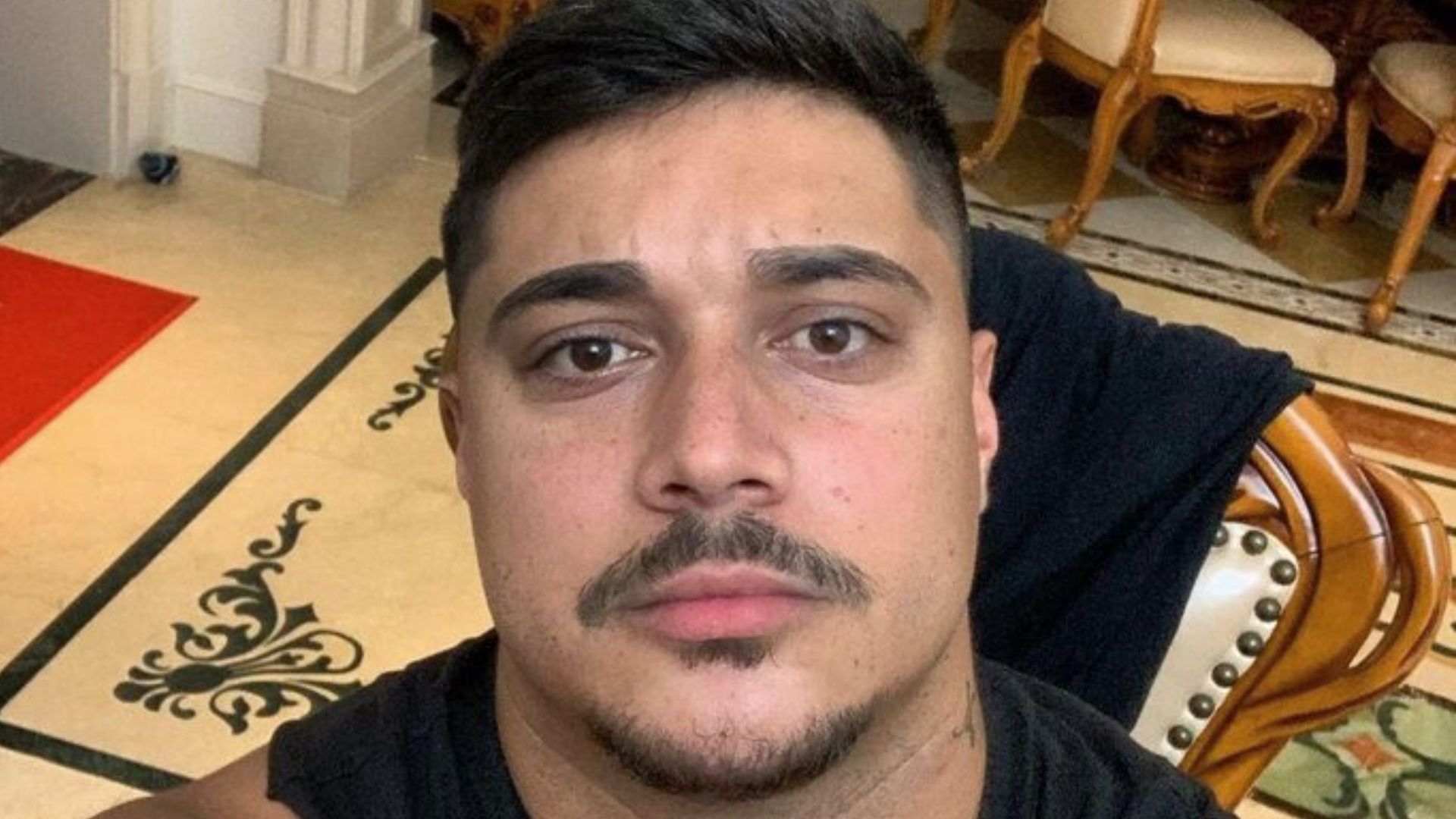 Ex-jogador do Coritiba, Jorge Balbino morre após passar mal na casa de atacante do Cruzeiro: “Sofreu”