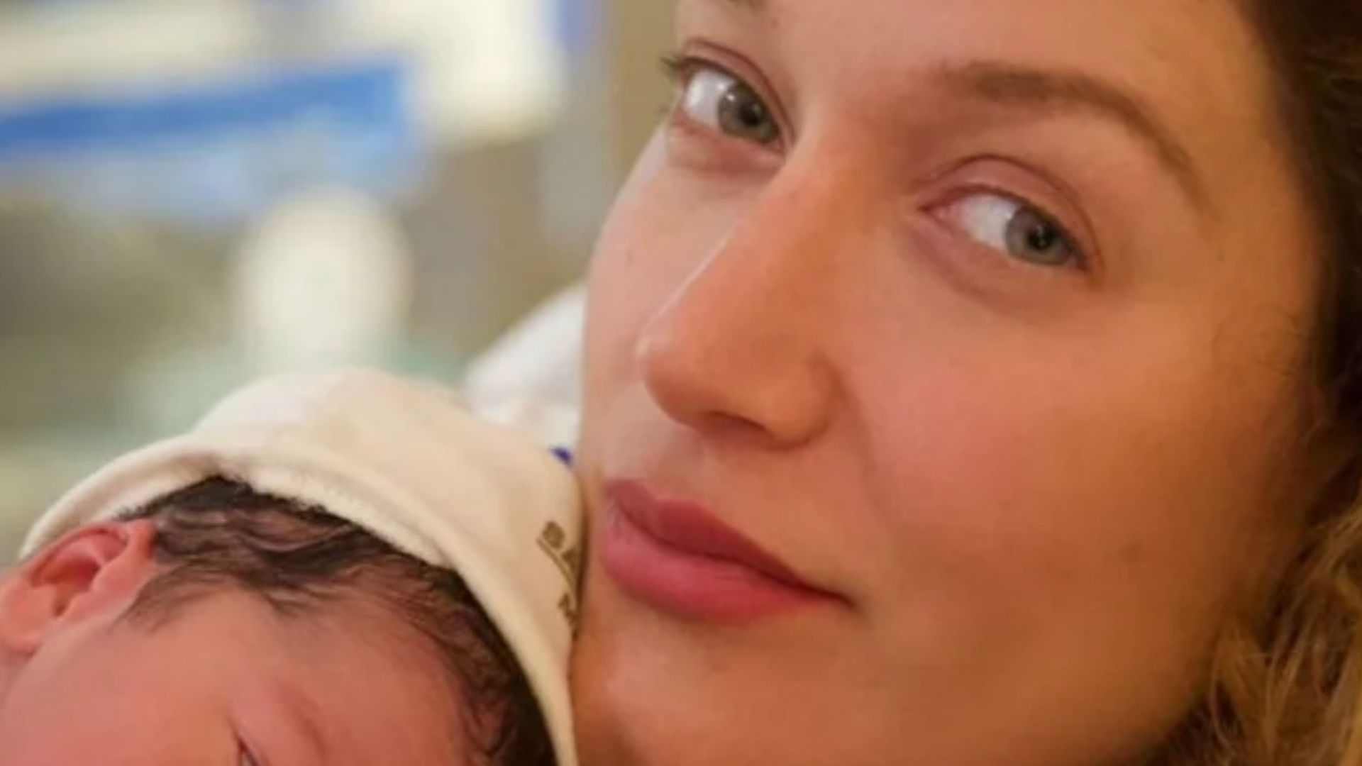 Gabriela Pugliesi dá à luz a Lion, primeiro filho com Túlio Dek