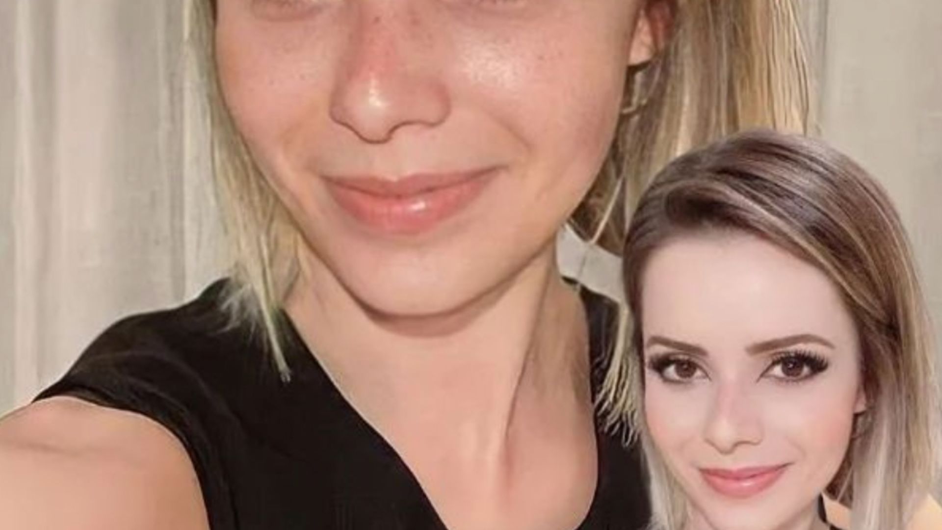 Influenciador lava o rosto de Sandy e mostra cantora sem maquiagem: “Irreconhecível”