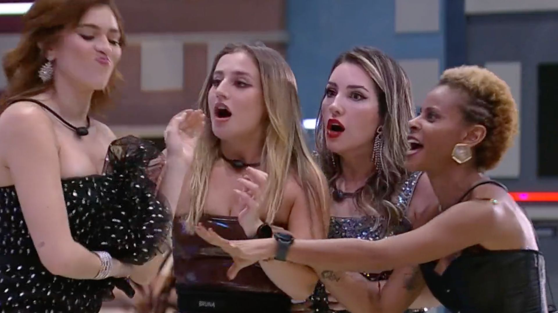 Ana Clara deixa finalistas do BBB23 em choque com fofoca: “Babado importantíssimo”