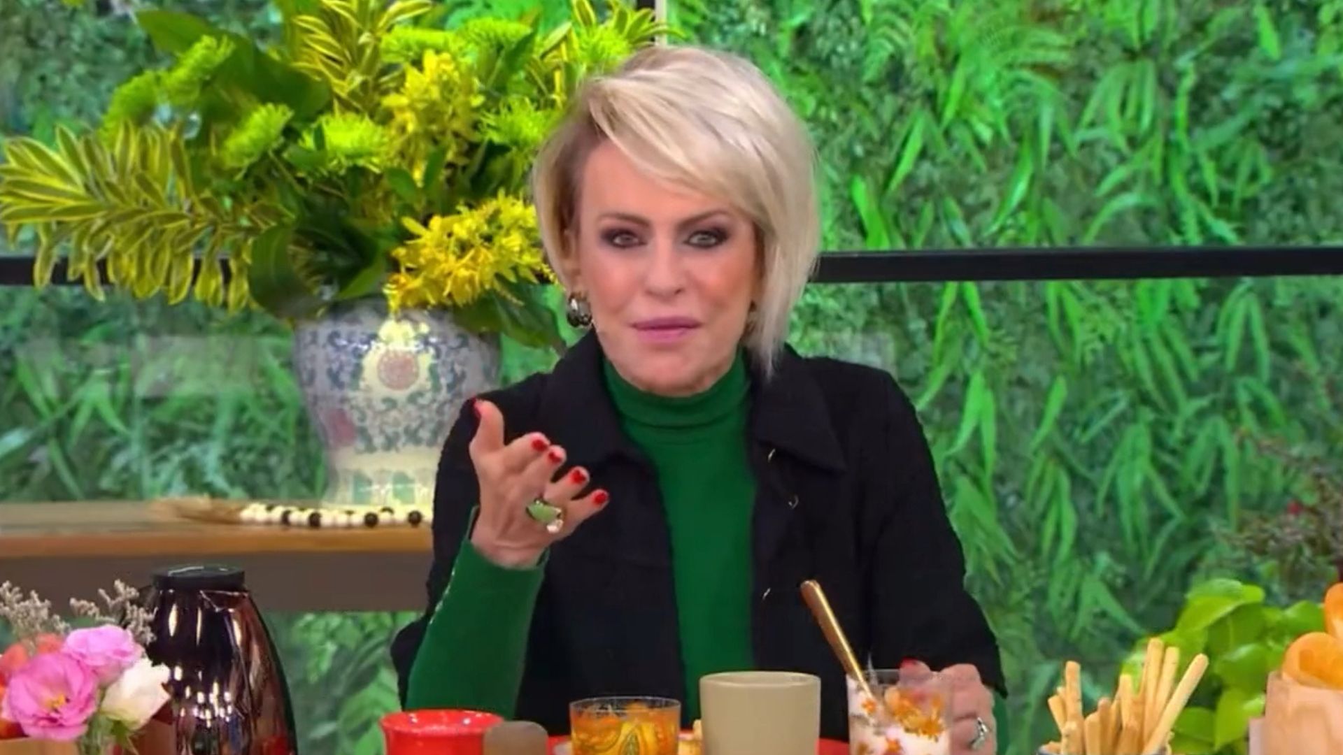 Ana Maria Braga trava ao encerrar programa após recado da produção: “Nossa, jura?”
