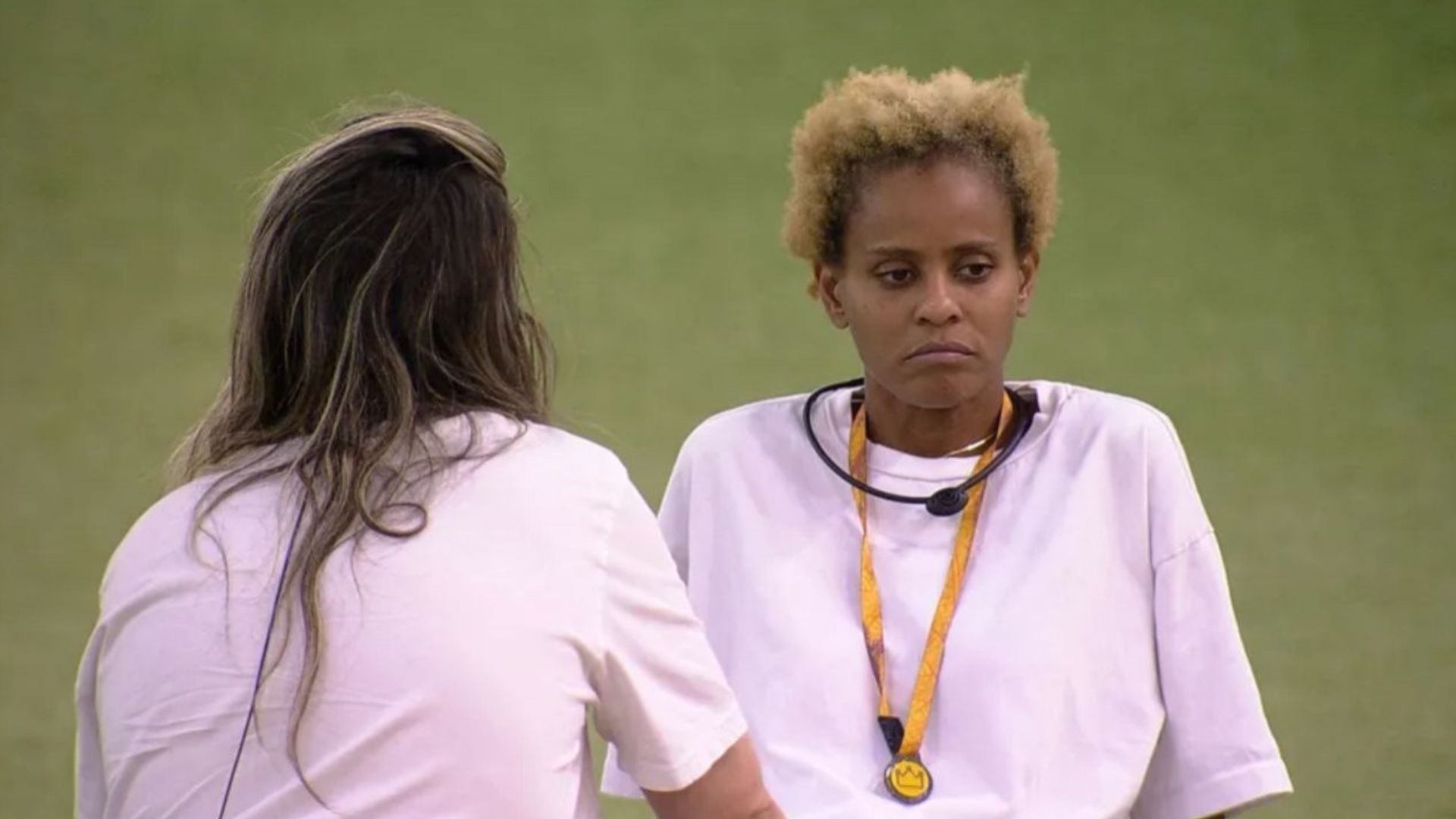 BBB23: Aline desabafa após ser chamada de planta por brother: “Está difícil pra mim”