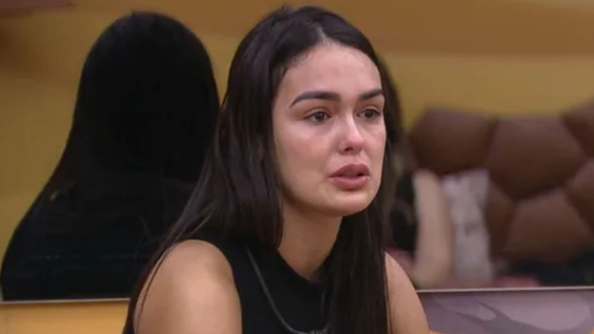BBB23: Larissa chora ao ter defeitos apontados por aliadas: “Remédio para melhorar”