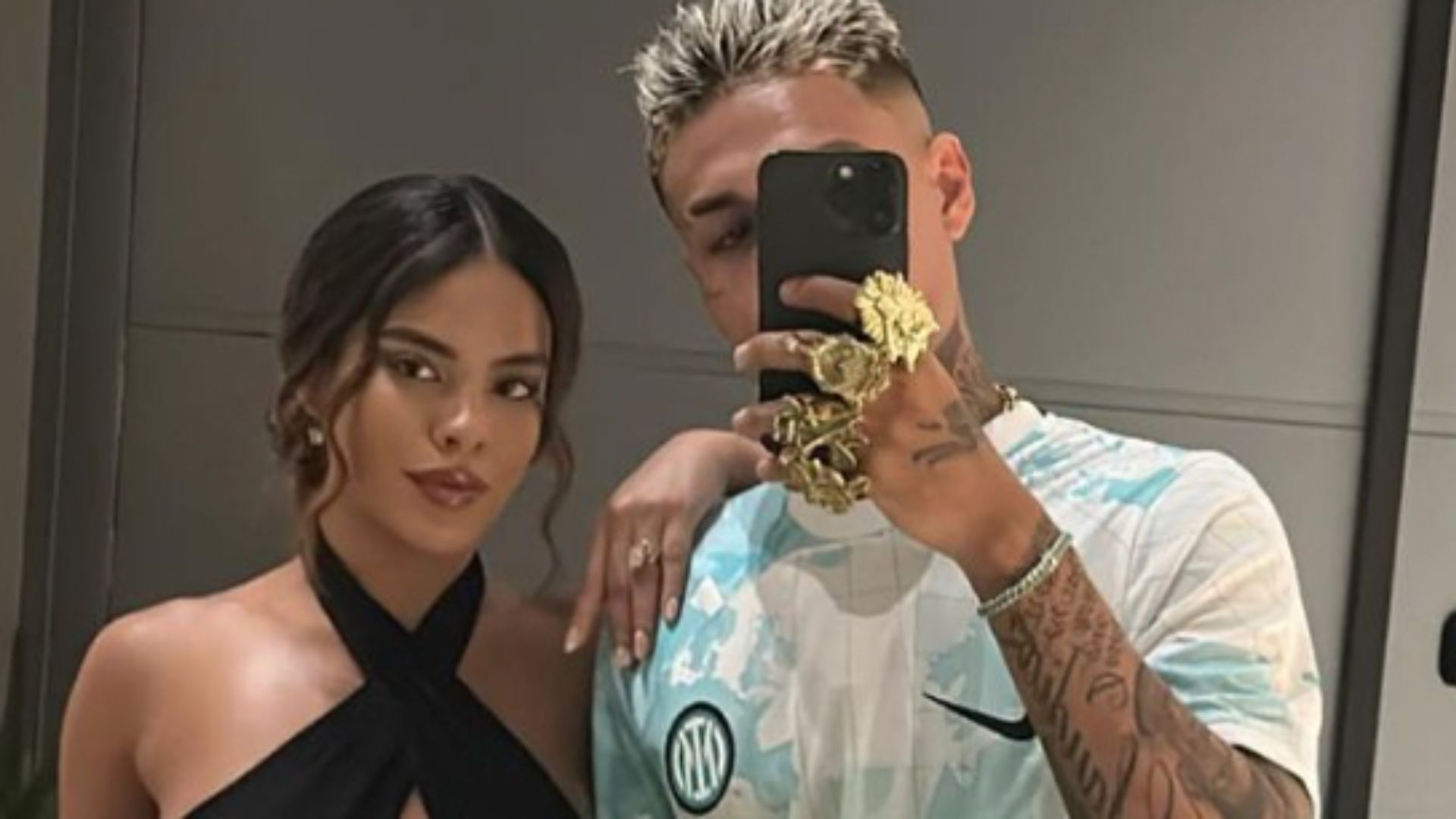 MC Cabelinho rebate críticas por look ‘favelado’ ao lado de Bella Campos: “Minha essência”