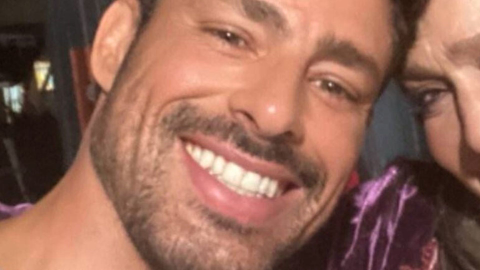 Recém-solteiro, Cauã Reymond surge ao lado de atriz da Globo: “Com ela”