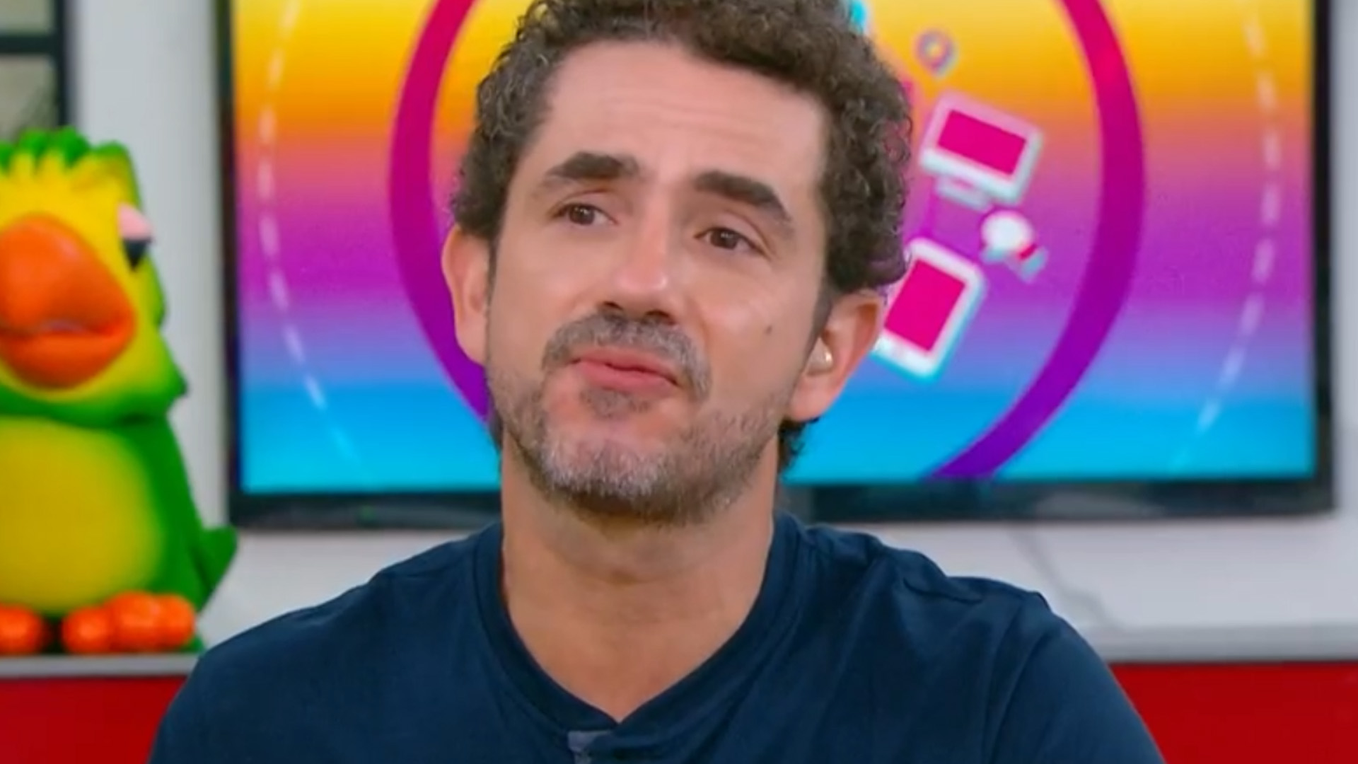 Felipe Andreoli contraria Globo e critica BBB23 no ‘Mais Você’: “Sou sincerão”
