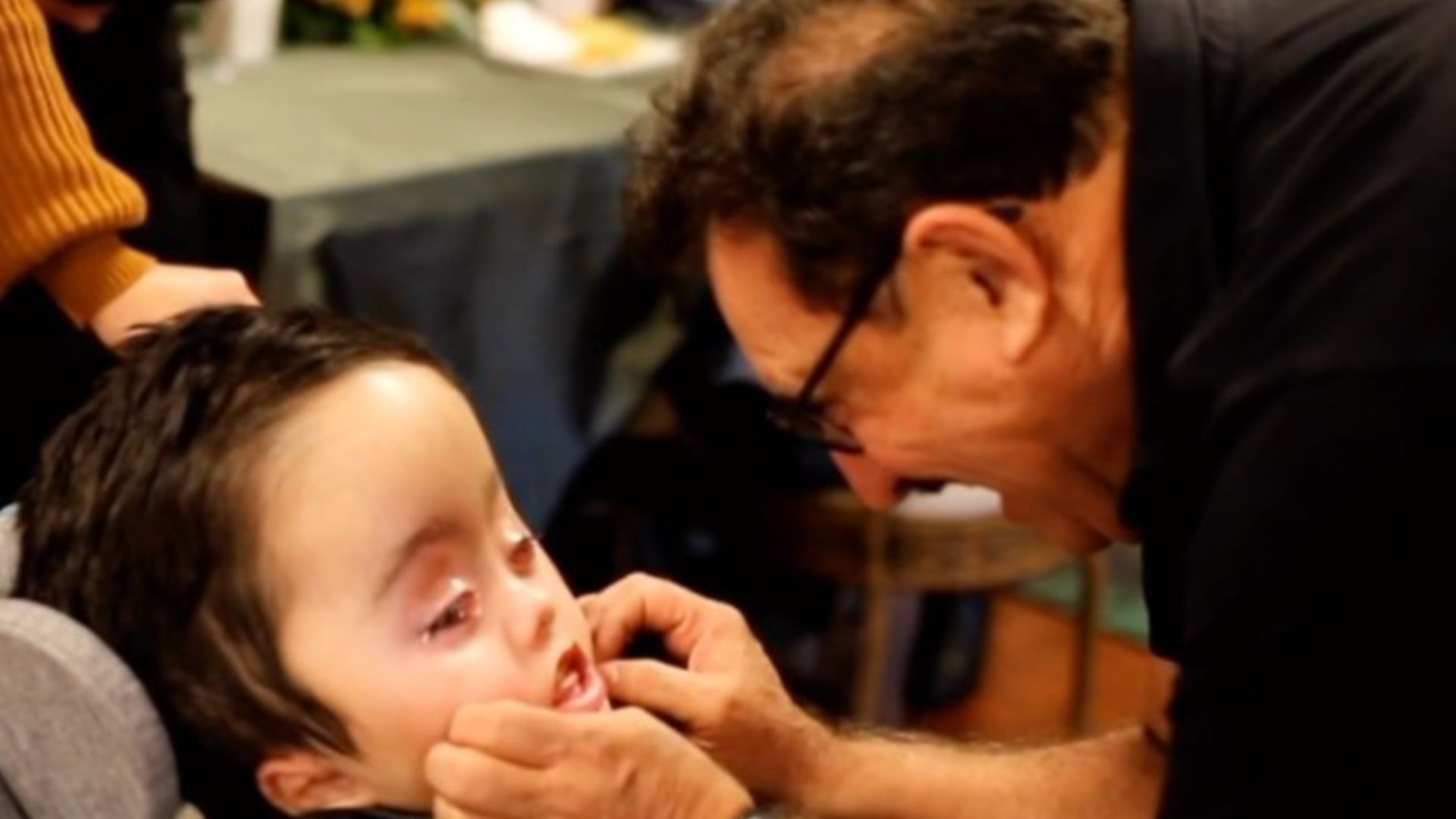 Ratinho comemora os 5 anos do neto comove com declaração: “É o meu amor”